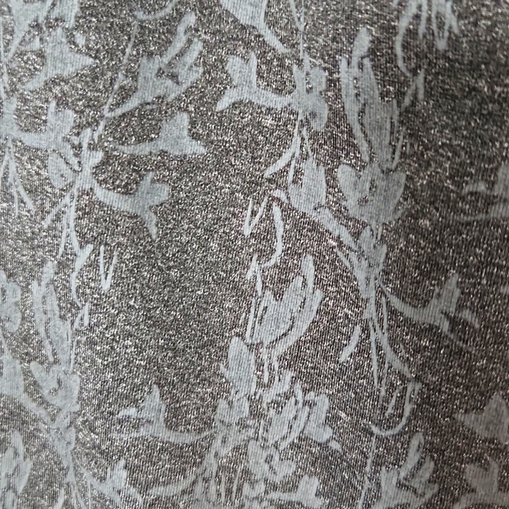SOLD Fabletics Floral Racerback Top (Small) - Picture 3 of 4